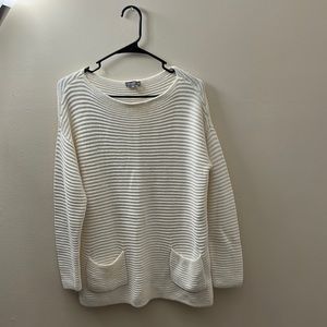 Vince Camuto Cream Knit Sweater size M